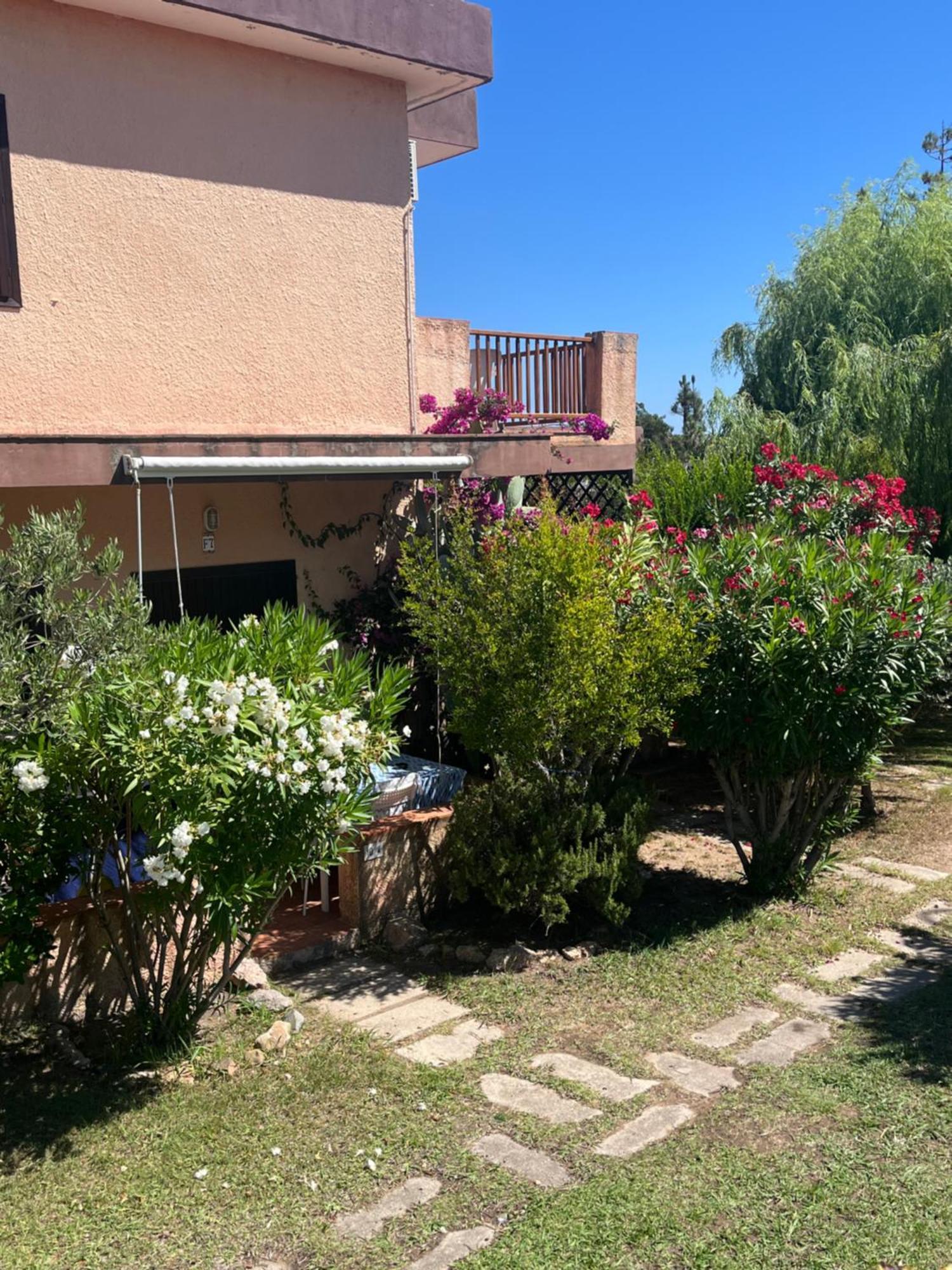 Bilocali Residenza Mediterranea กันนิโจเน ภายนอก รูปภาพ