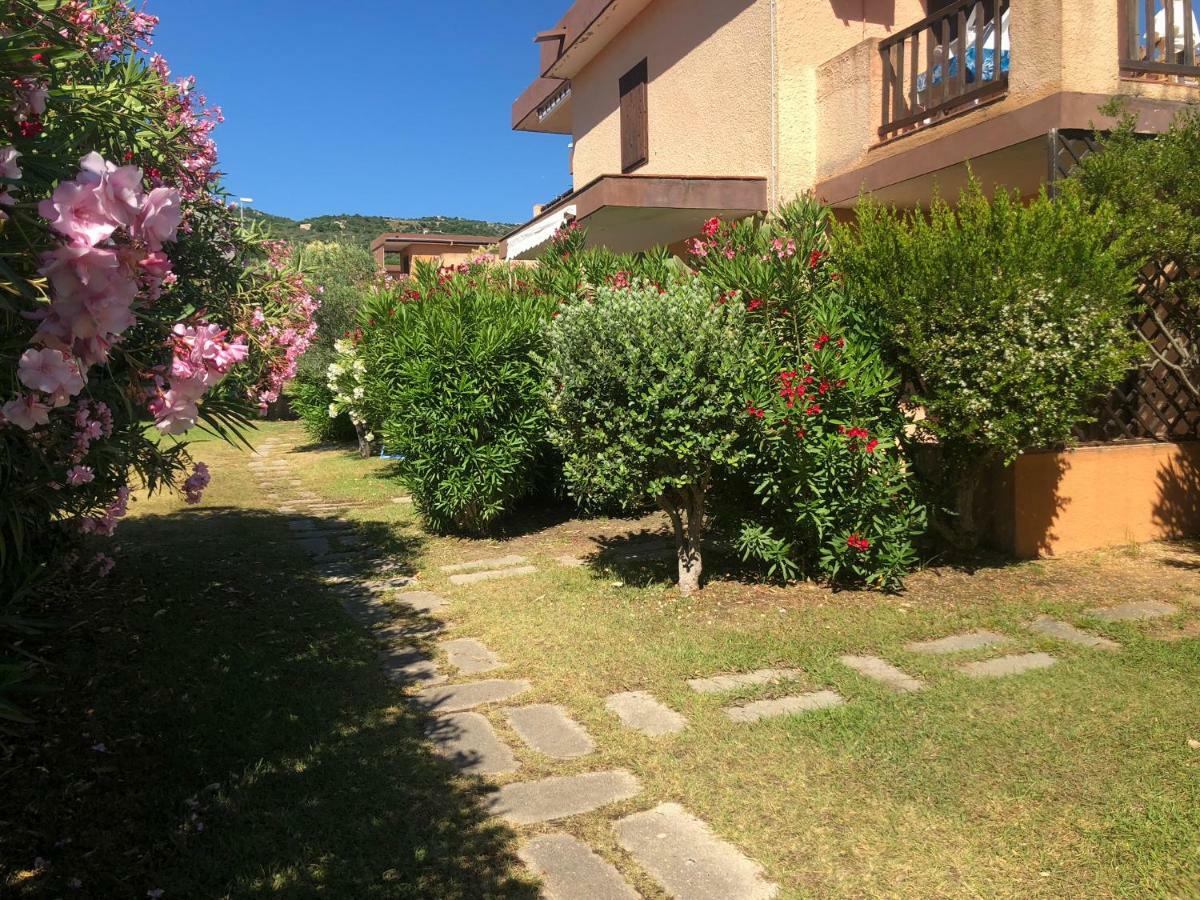 Bilocali Residenza Mediterranea กันนิโจเน ภายนอก รูปภาพ