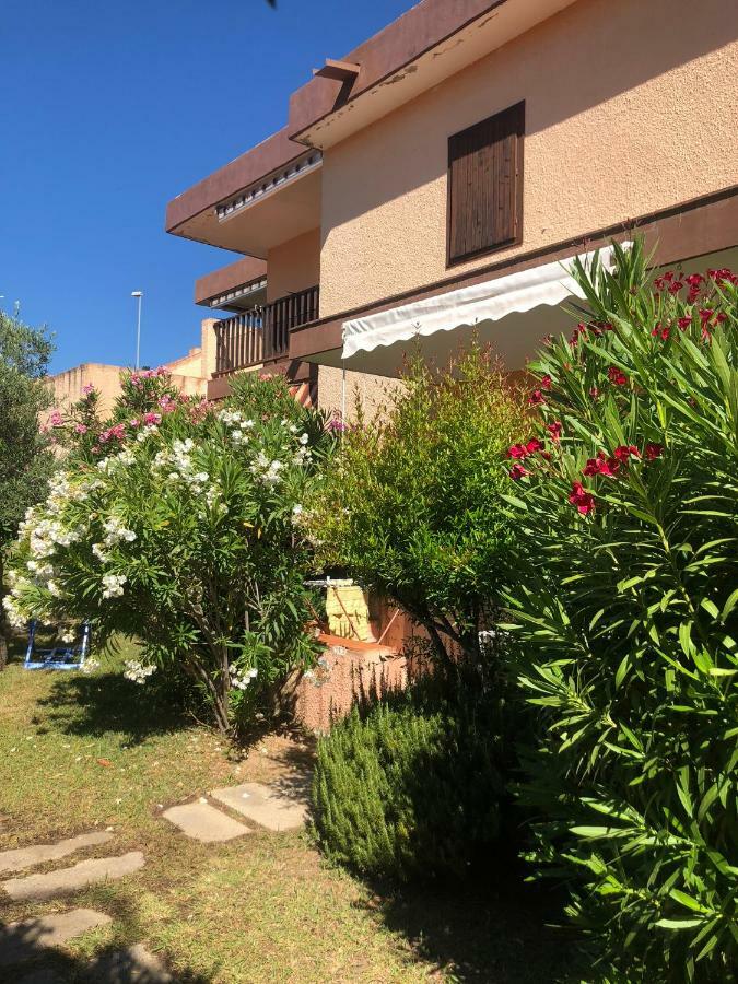 Bilocali Residenza Mediterranea กันนิโจเน ภายนอก รูปภาพ